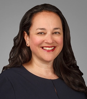 heather-wargo-headshot